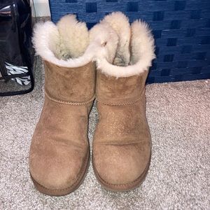 Ugg chestnut boots
